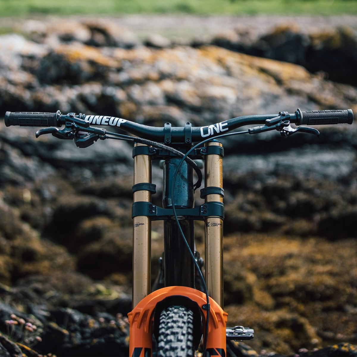 OneUp Components Aluminum Handlebar - Lightweight and Compliant MTB ...
