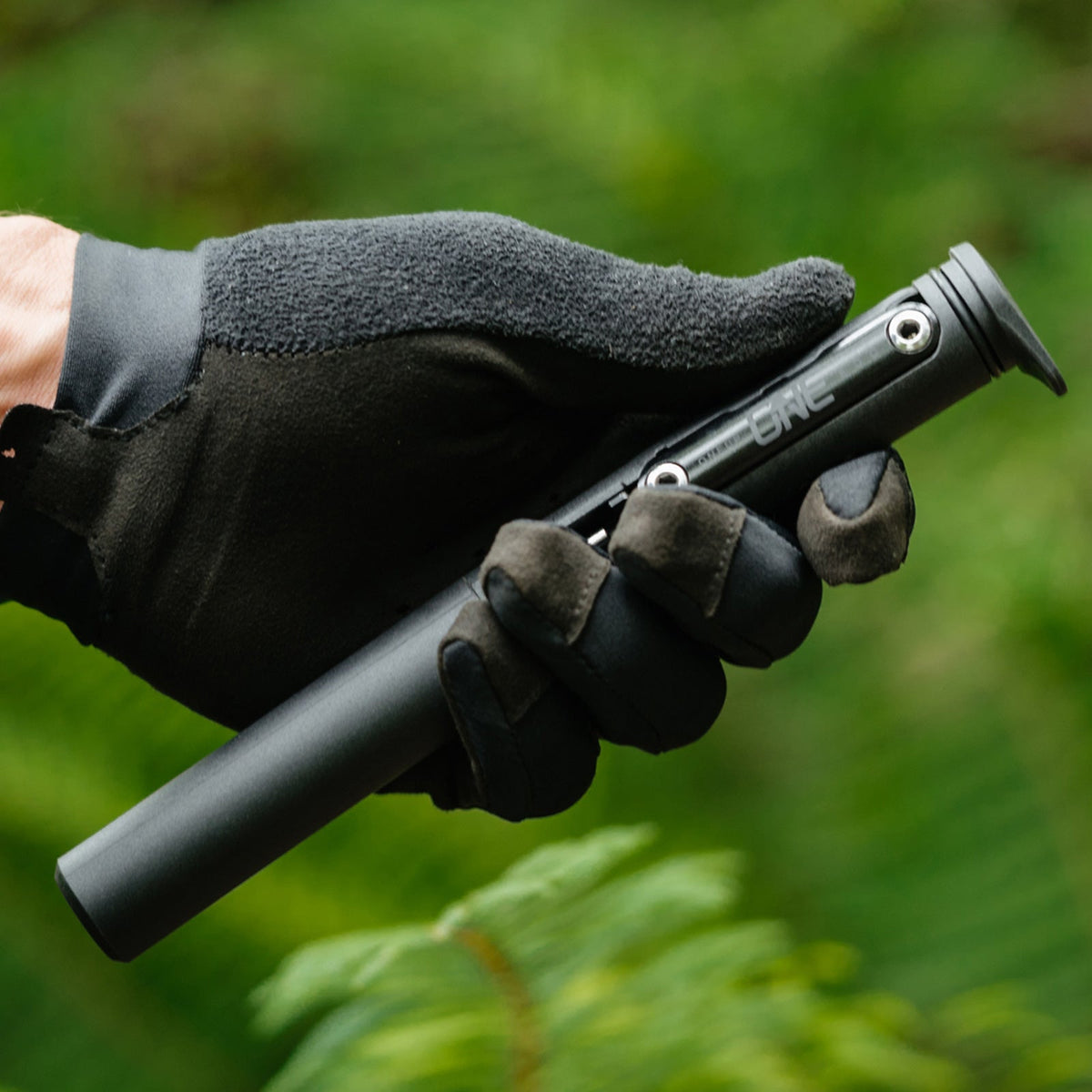 OneUp Components 100cc EDC Pump - MTB Tire Pump with Built-in Tool Storage